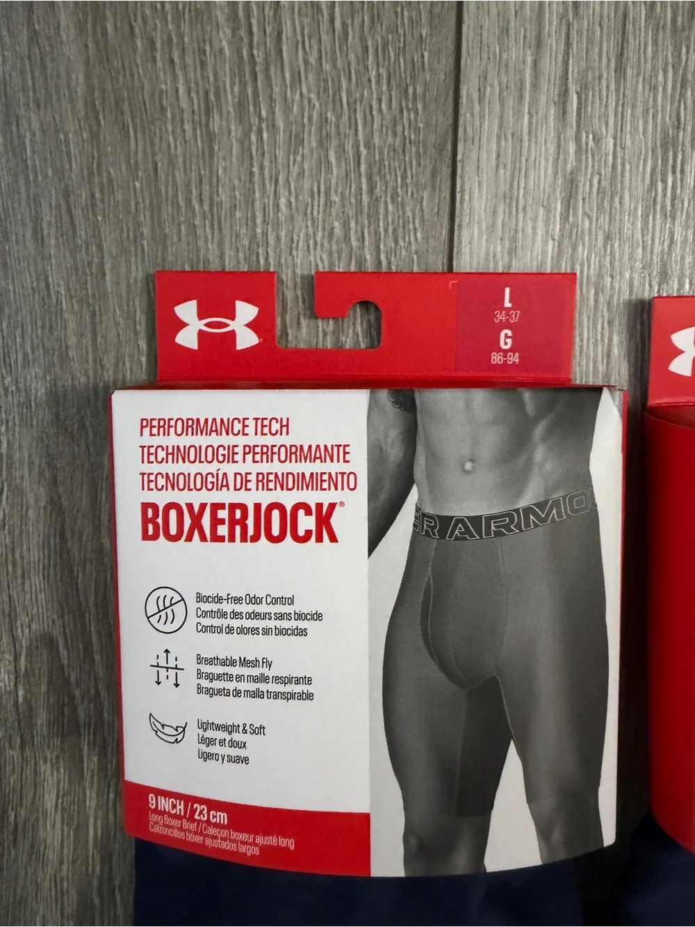 Under Armour new tag